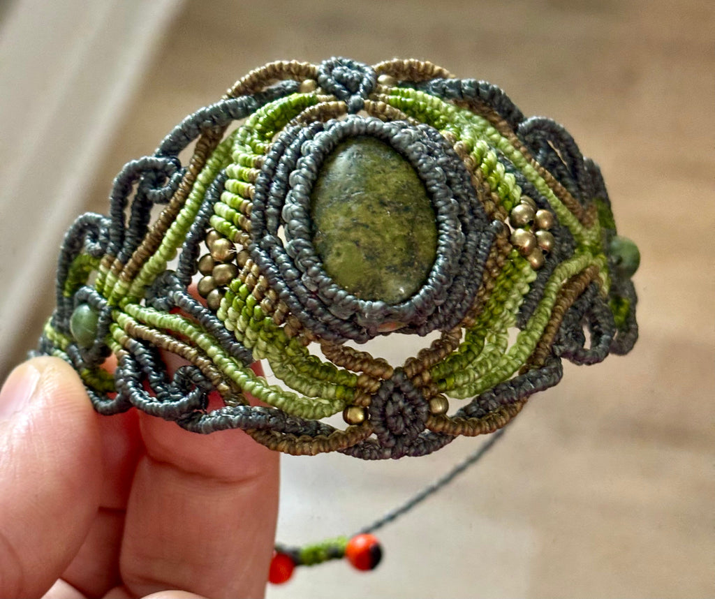 Bracelet Manchette et agate mousse