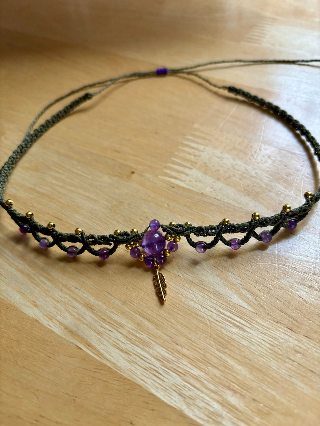 CO-037 - Choker améthyste - plume d