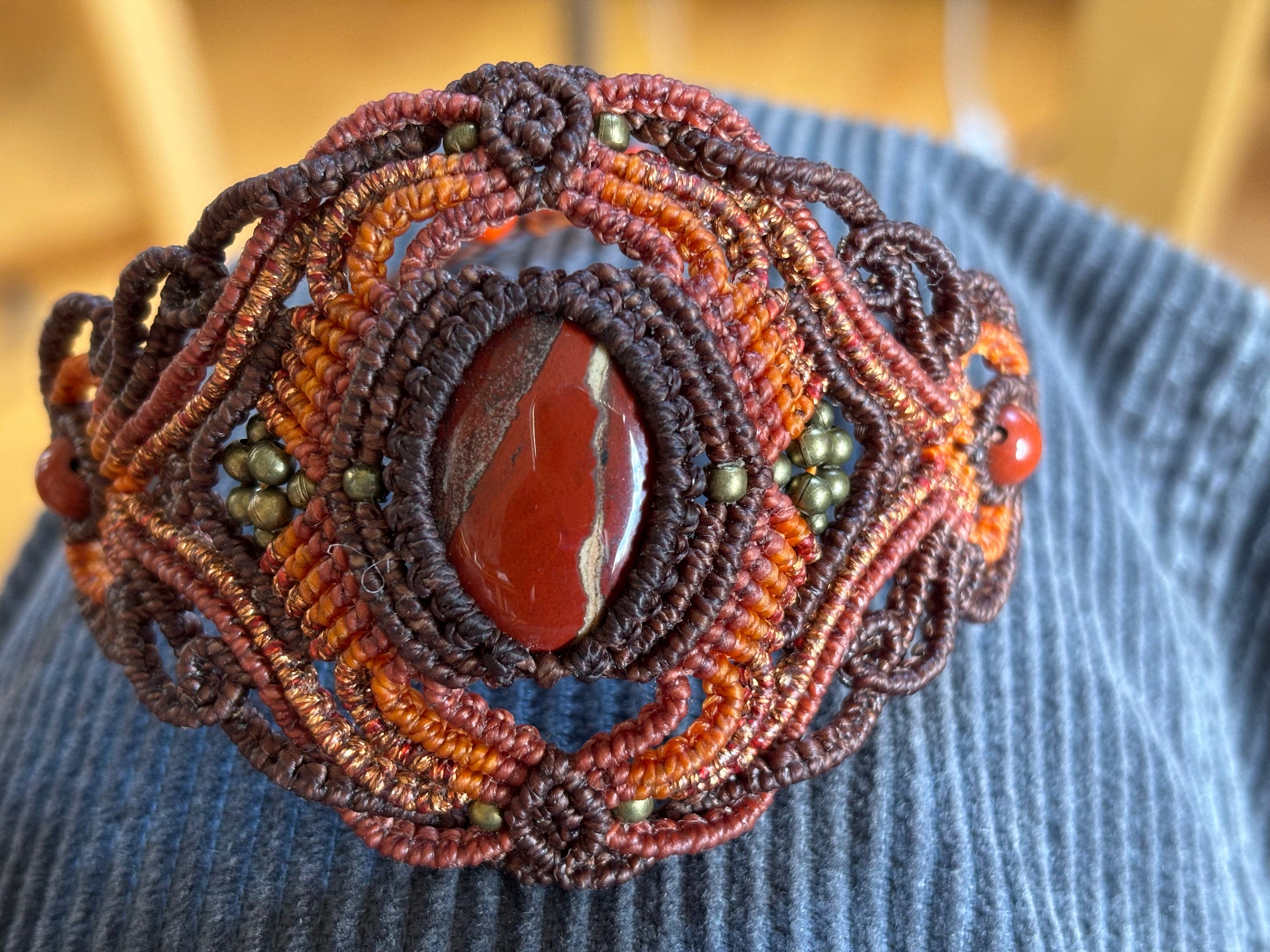 Bracelet Manchette et jaspe rouge