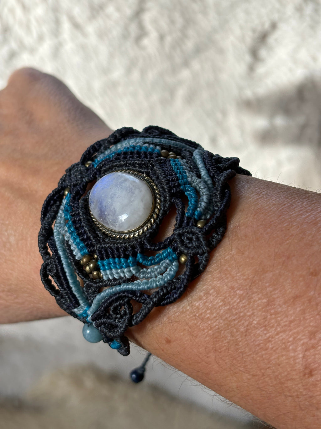 Bracelet manchette et Pierre de Lune