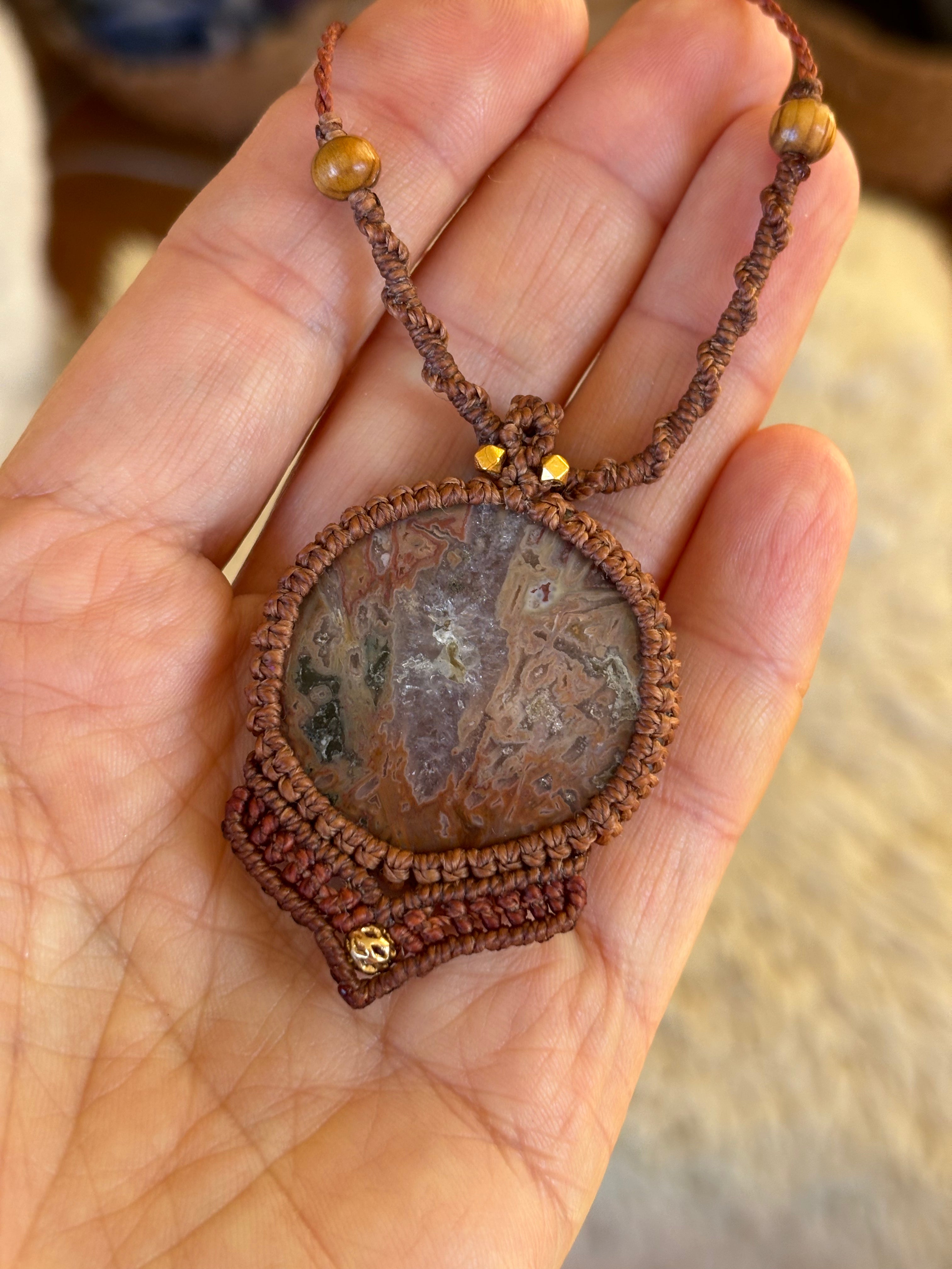Collier avec grande agate ronde